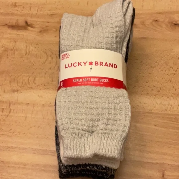 Lucky Brand Ladies Boot Socks NIP - Picture 1 of 3